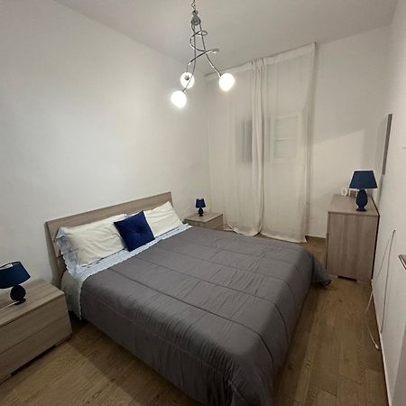 Federica Apartment Palermo Bagian luar foto