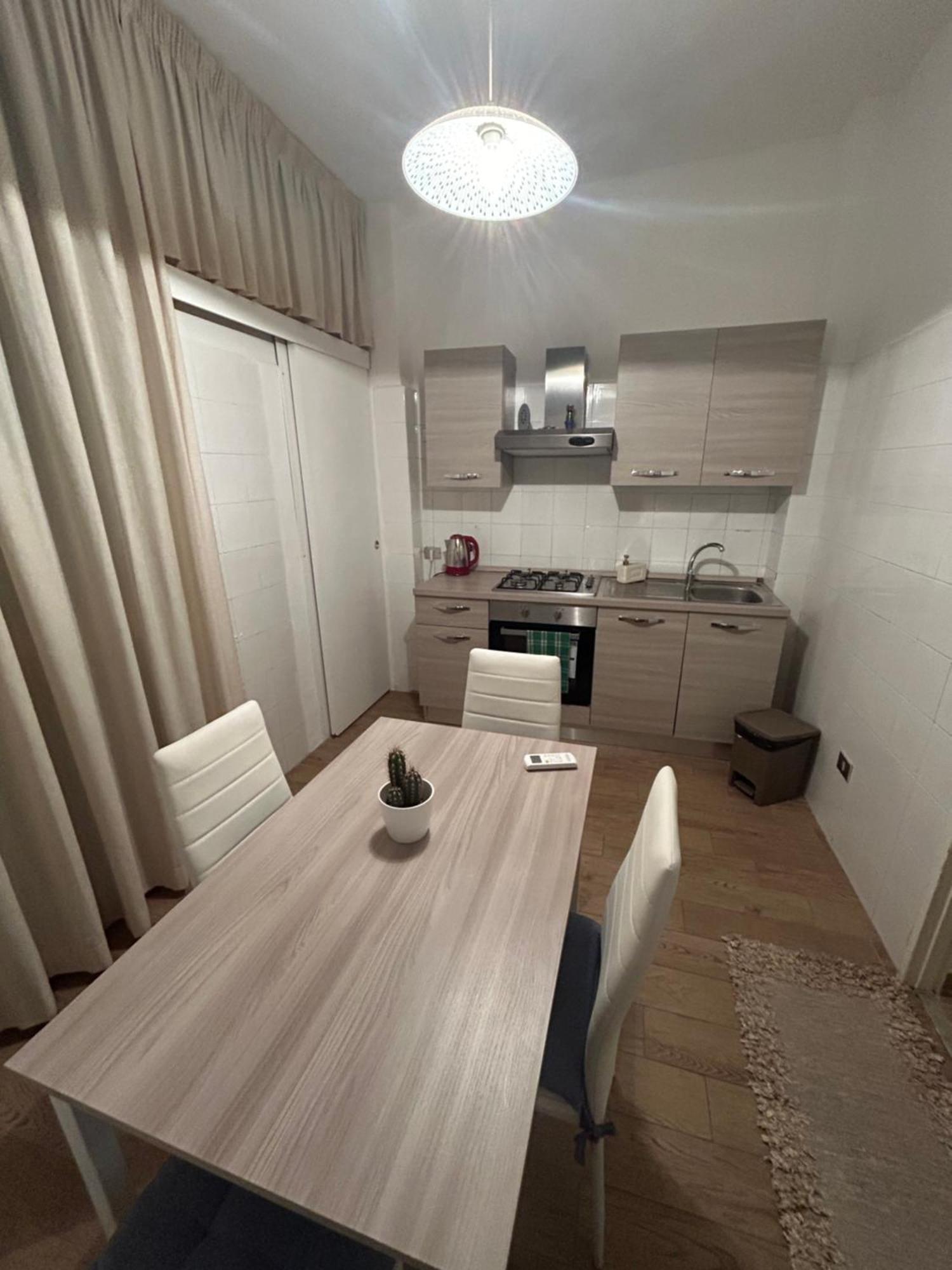 Federica Apartment Palermo Bagian luar foto