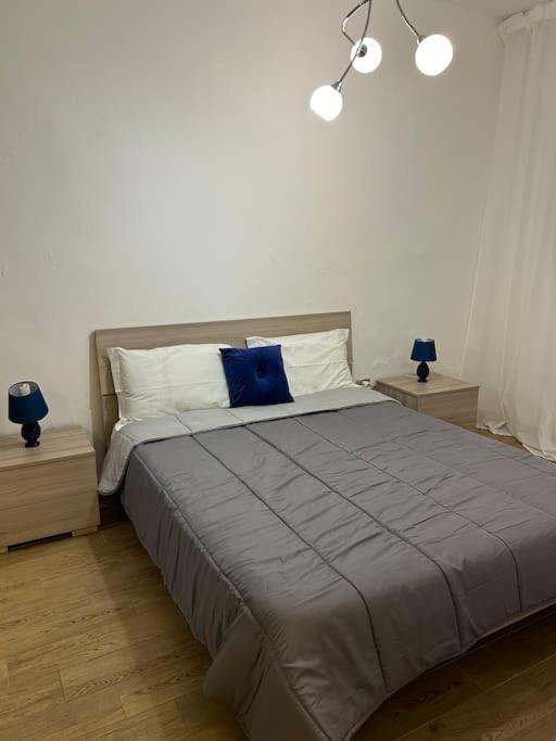 Federica Apartment Palermo Bagian luar foto