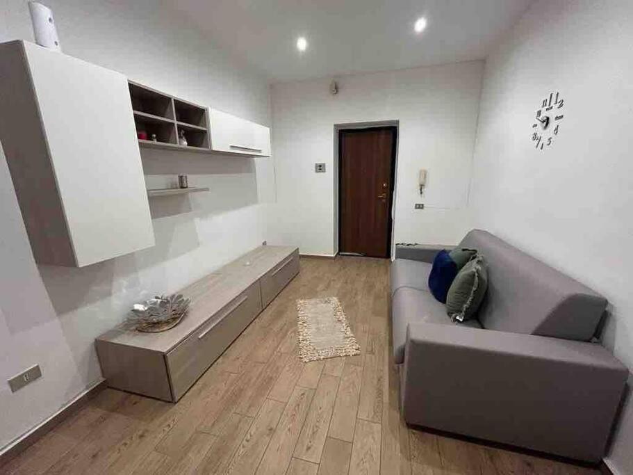 Federica Apartment Palermo Bagian luar foto